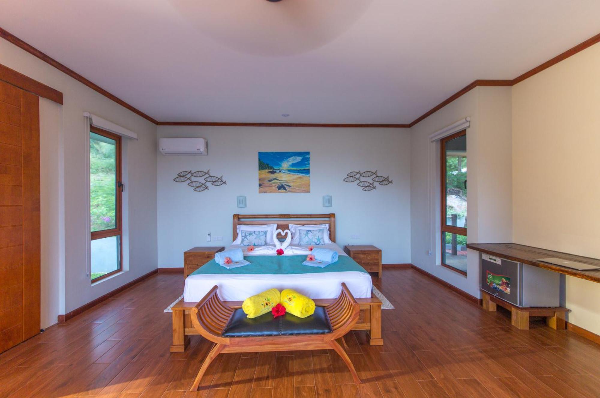 Baie Lazare  Anse Soleil Beachcomber Hotel And Self Catering מראה חיצוני תמונה